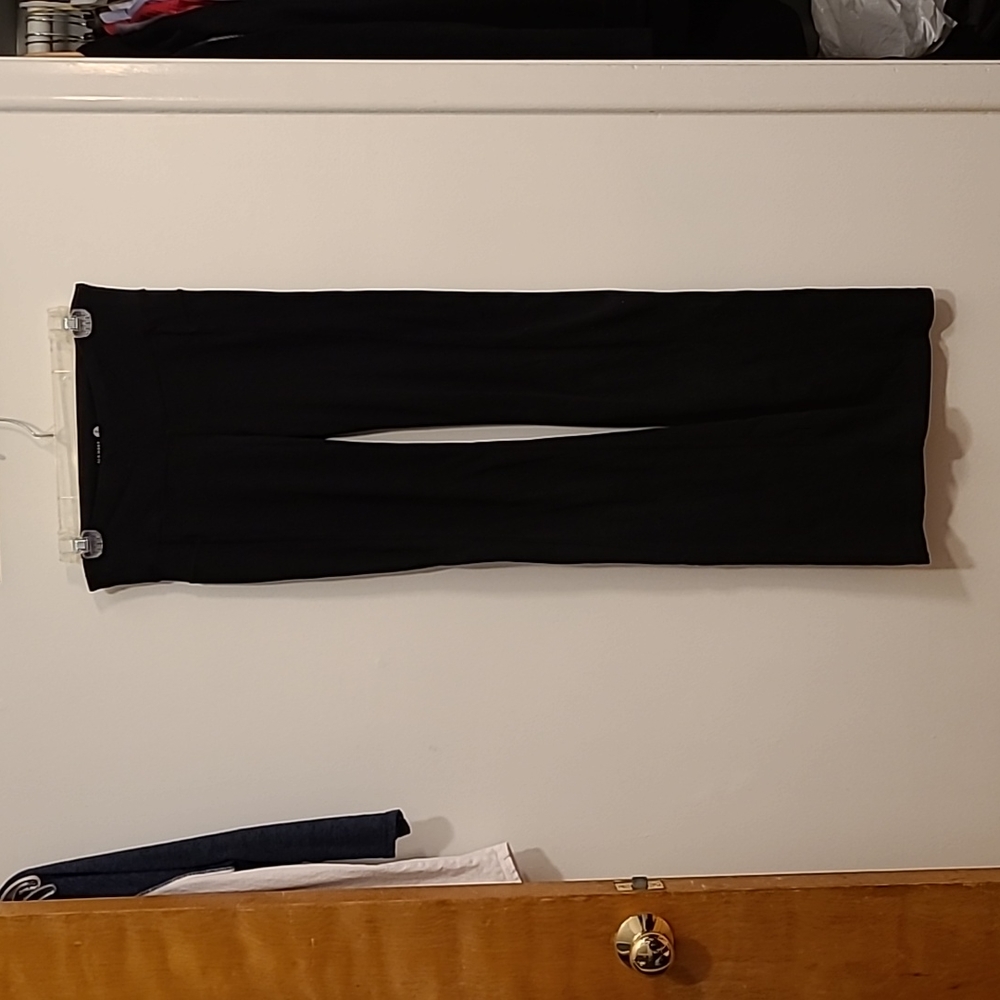 Old Navy Black sweatpants